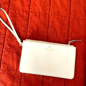Kate spade wristlet white